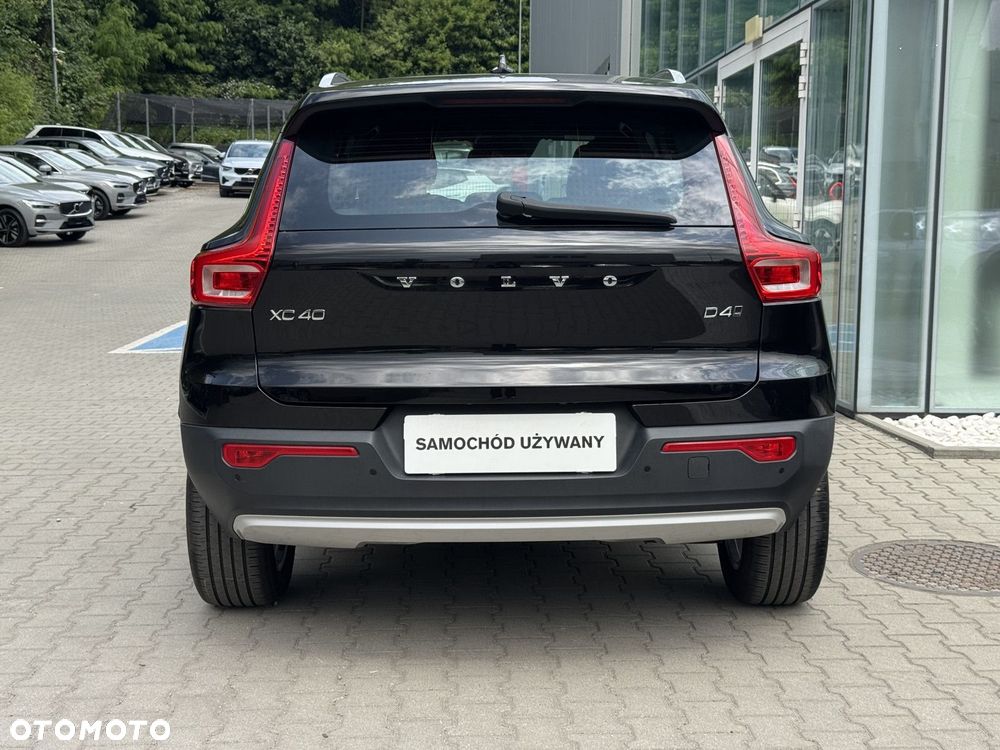 Volvo XC 40 - 5