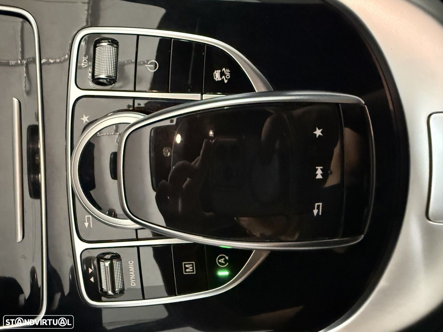 Mercedes-Benz GLC 250 d 4Matic 9G-TRONIC AMG Line - 24