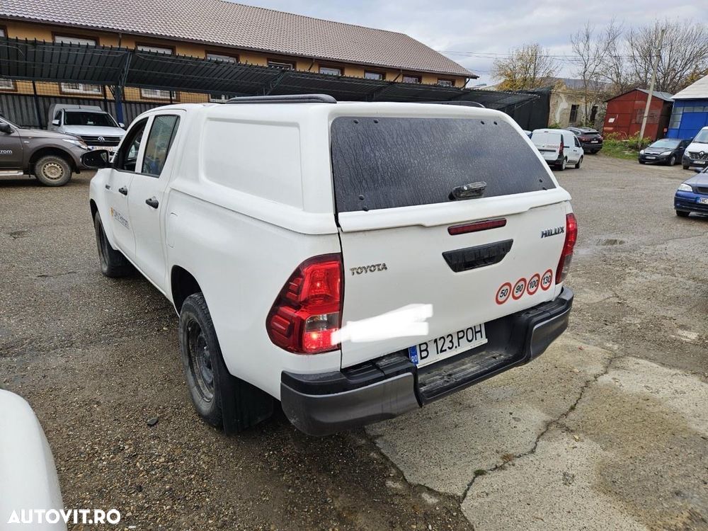 Toyota Hilux 4x4 Double Cab M/T Style - 15