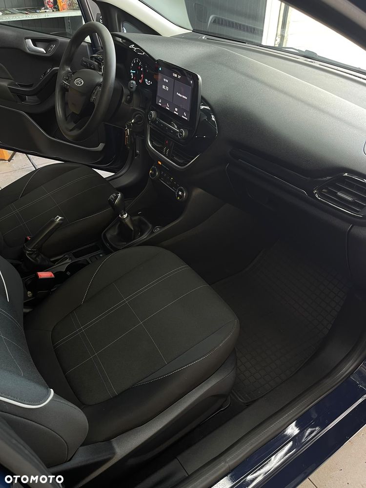 Ford Fiesta 1.0 EcoBoost Start-Stop Celebration - 35