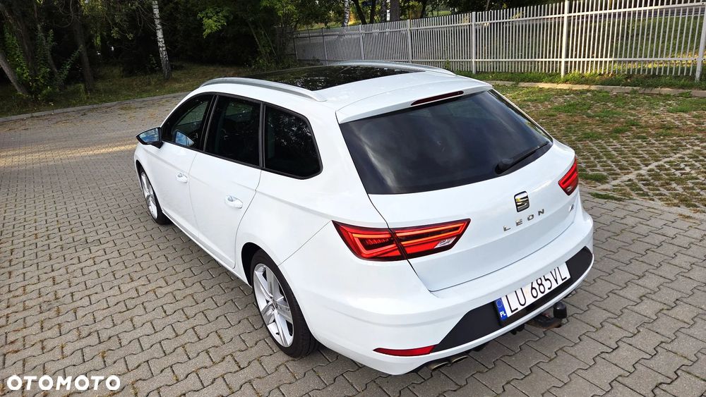 Seat Leon Sportstourer 1.4 TSI ACT Start&Stop DSG FR - 4