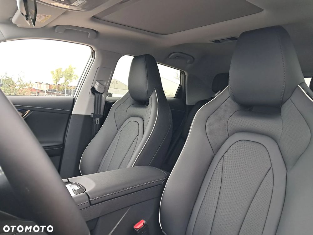 Omoda E5 63.2kWh Premium - 13