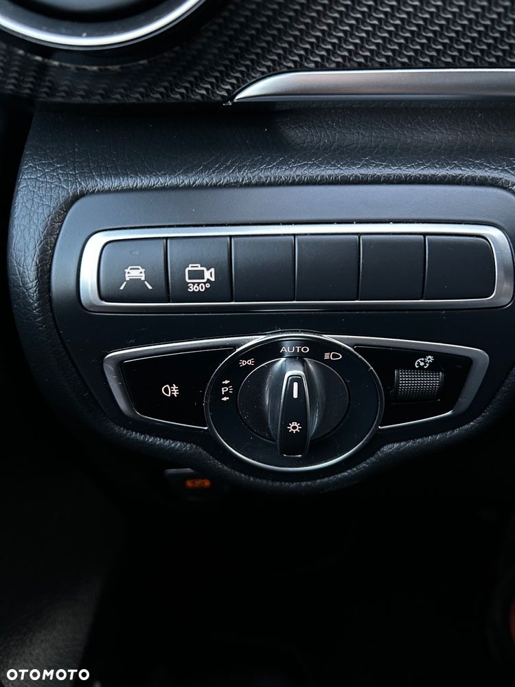 Mercedes-Benz Klasa V 300 d Avantgarde 9G-Tronic (d³ugi) - 10
