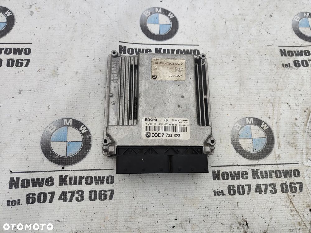 BMW E65 3.0d Sterownik silnika 7793028 - 1