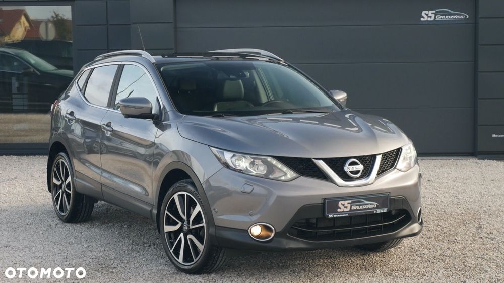 Nissan Qashqai - 2
