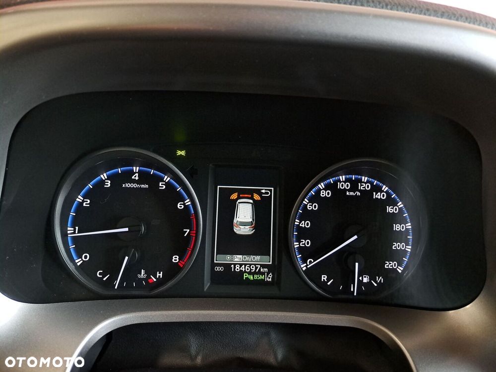 Toyota RAV4 2.0 Prestige 4x4 - 35