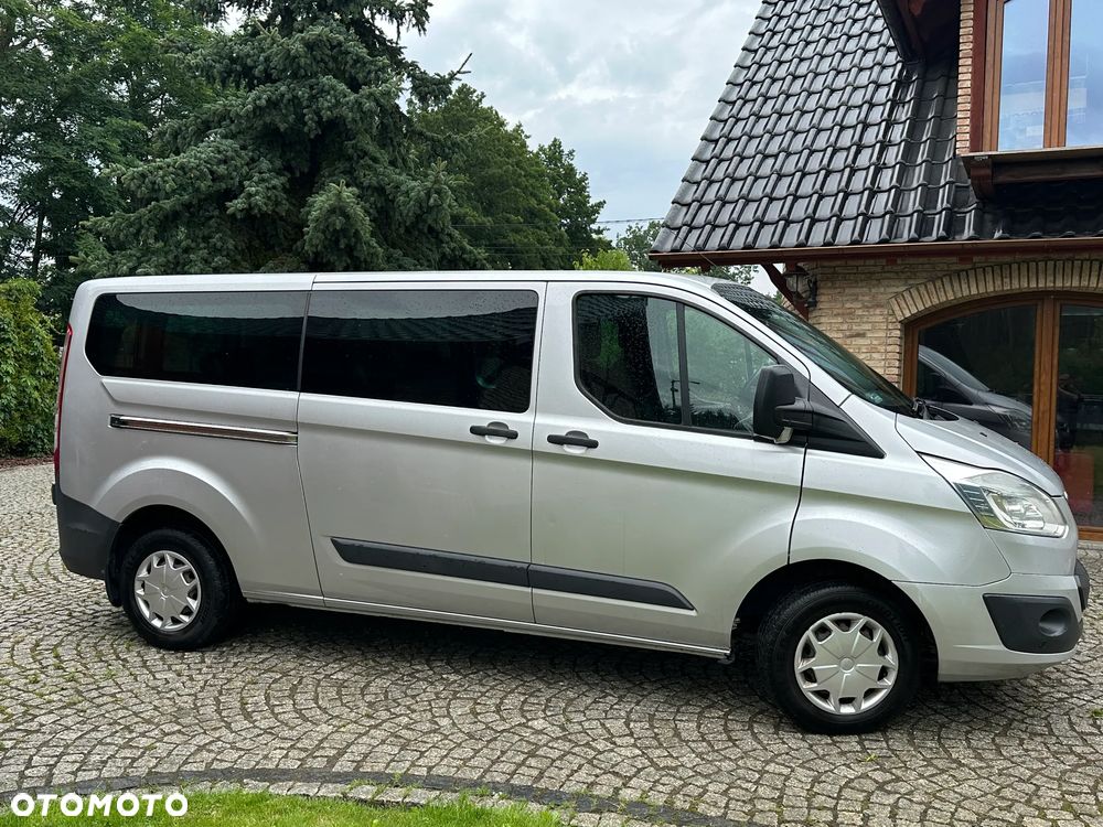 Ford Transit Custom 290 L2H1 Limited - 11