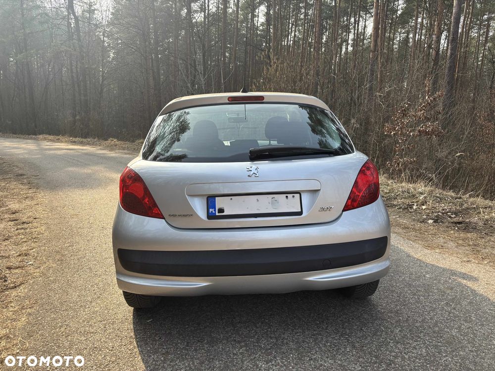 Peugeot 207 - 5
