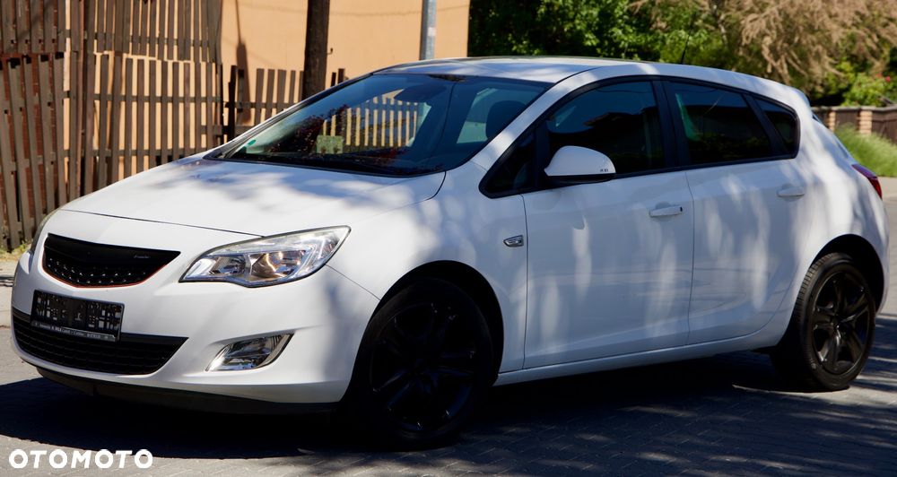 Opel Astra 1.4 Selection - 12