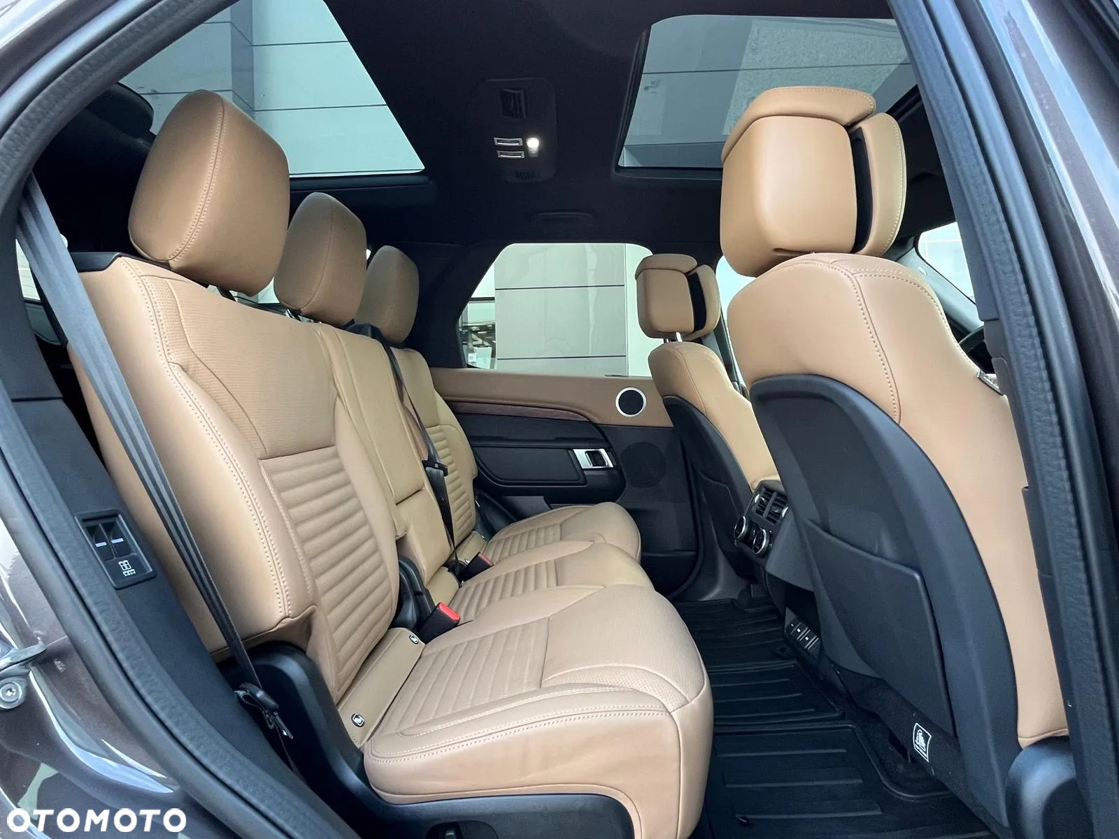 Land Rover Discovery - 9