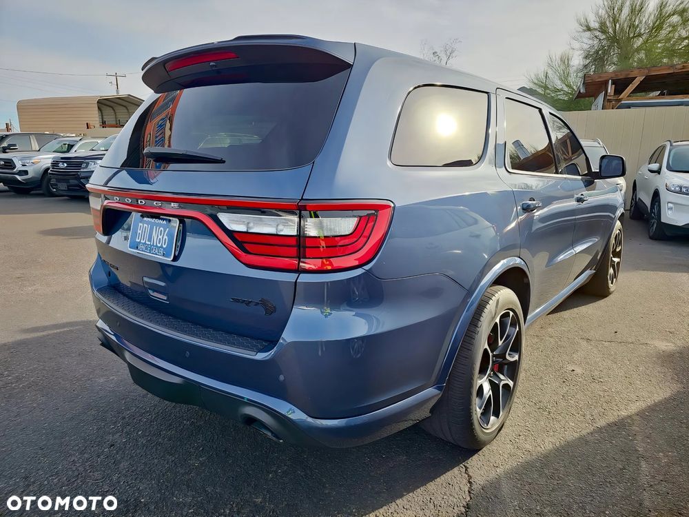 Dodge Durango 6.4 SRT - 4