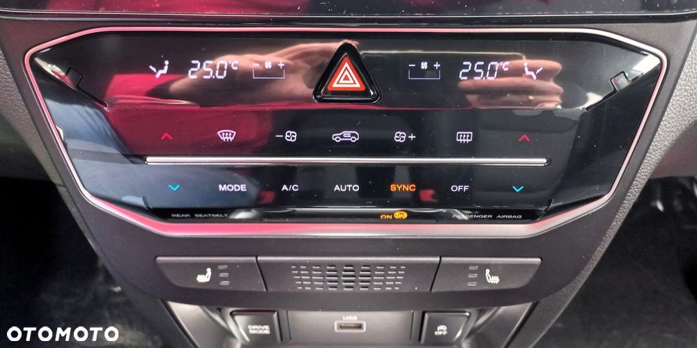 SsangYong/KGM Tivoli - 11