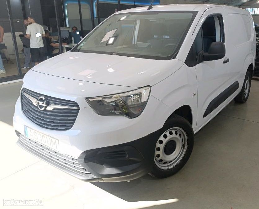 Opel COMBO LONGA 3 LUGARES C/ECRAN CX.6 VELOCIDADES