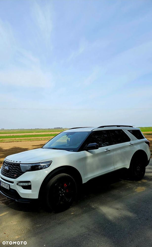 Ford Explorer - 17
