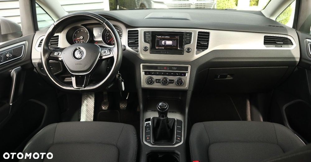 Volkswagen Golf Sportsvan - 12