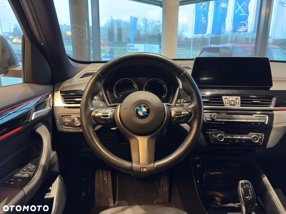BMW X1 xDrive20i Sport Line sport - 24