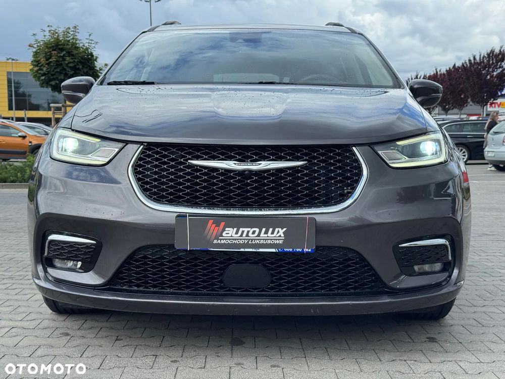 Chrysler Pacifica - 9