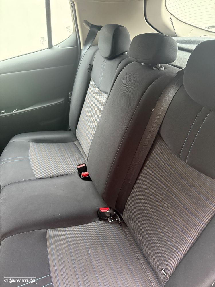 Nissan Leaf 40 kWh ACENTA - 6