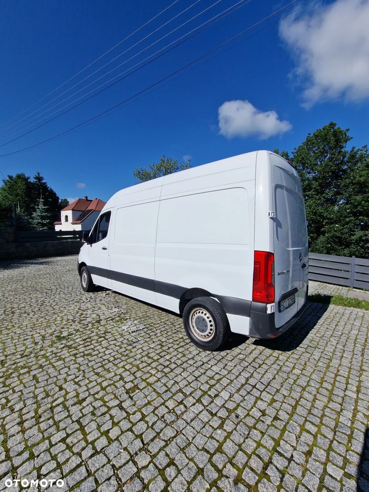 Mercedes-Benz Sprinter - 3