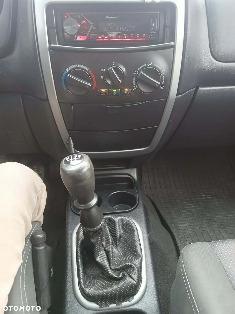 Mitsubishi Space Star 1.6 Avance - 30