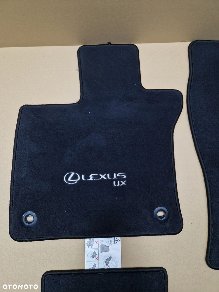 Oryginalne Dywaniki Lexus UX welurowe PW210-76004 - 3