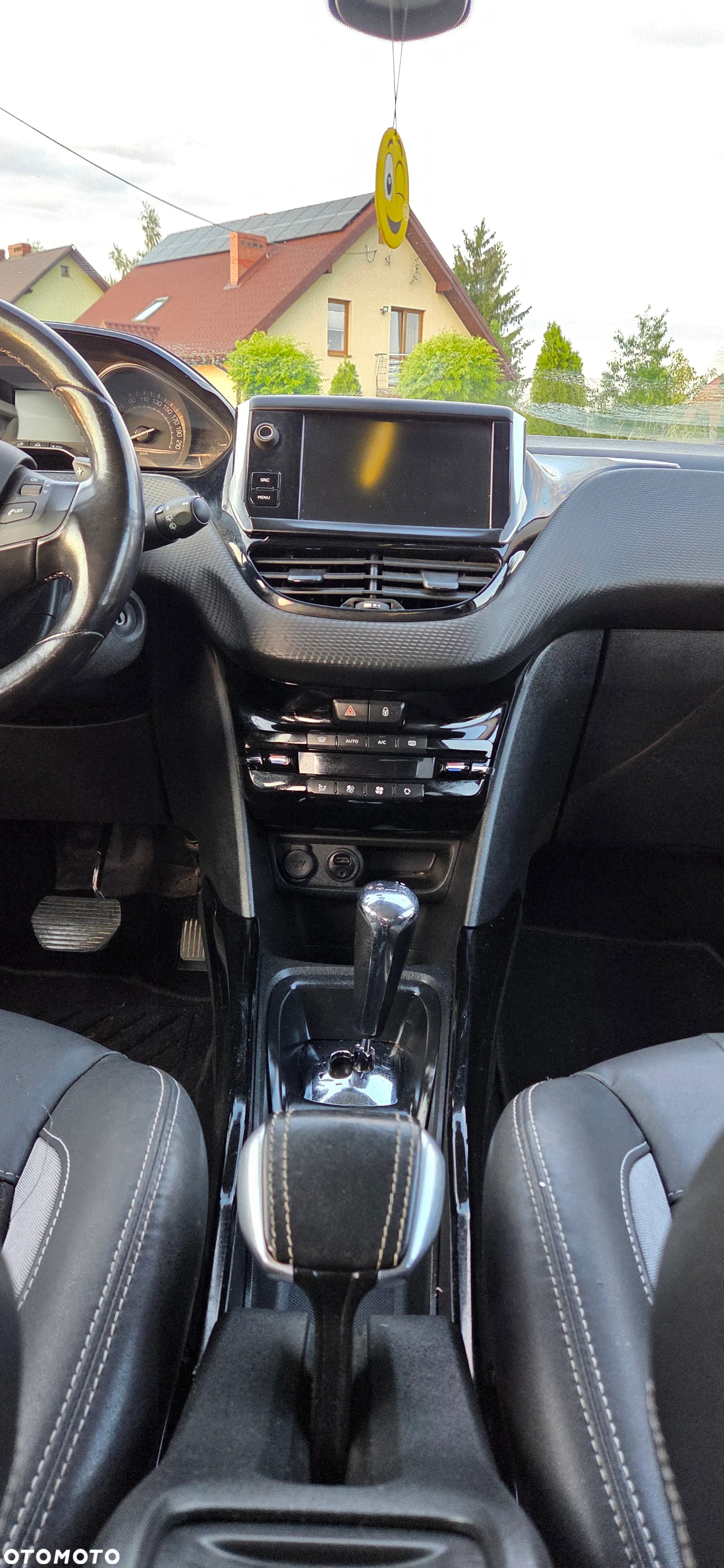Peugeot 2008 e-HDi FAP 92 ETG6 STOP & START Allure - 12