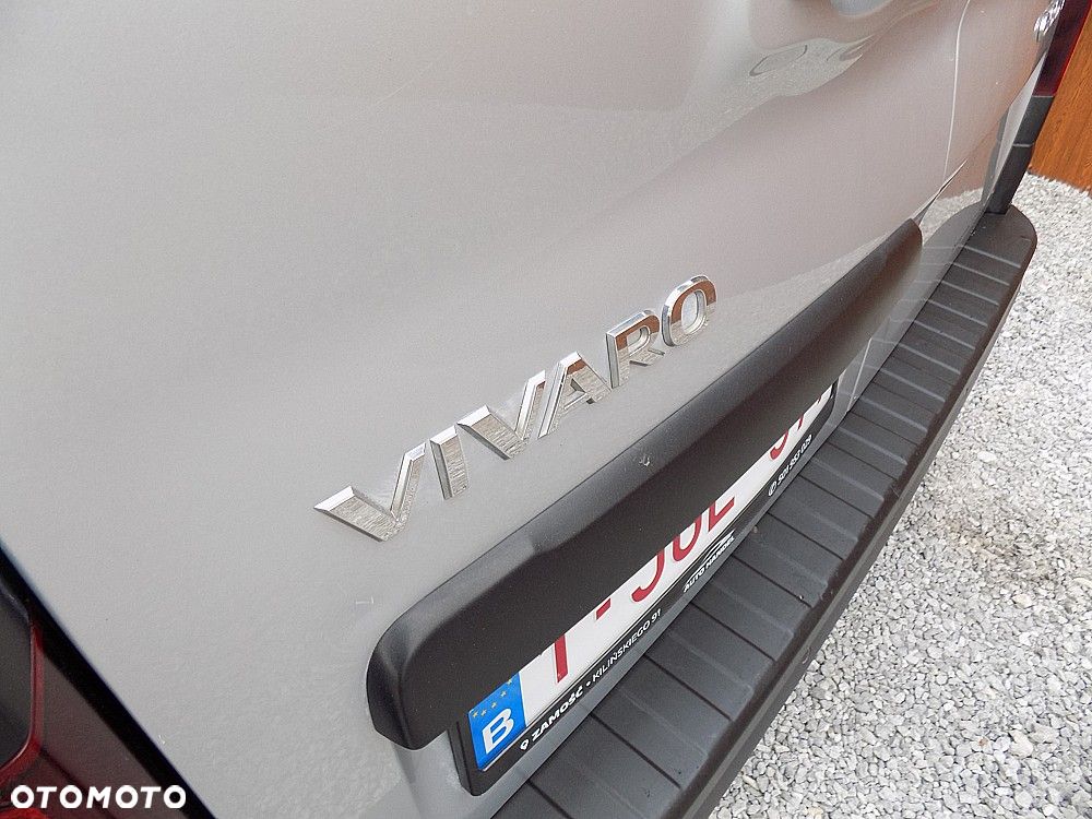 Opel Vivaro L2H1 2,9t Elegance Business - 25