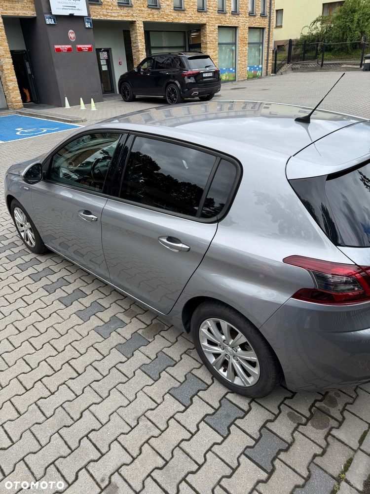 Peugeot 308 - 5