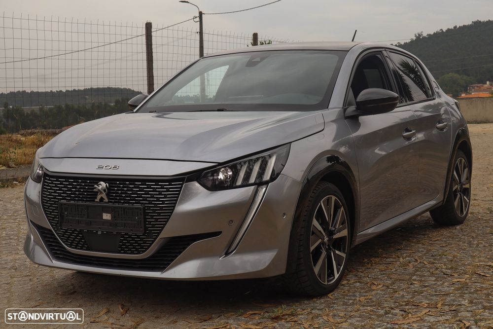 Peugeot 208 PureTech 100 GT - 2