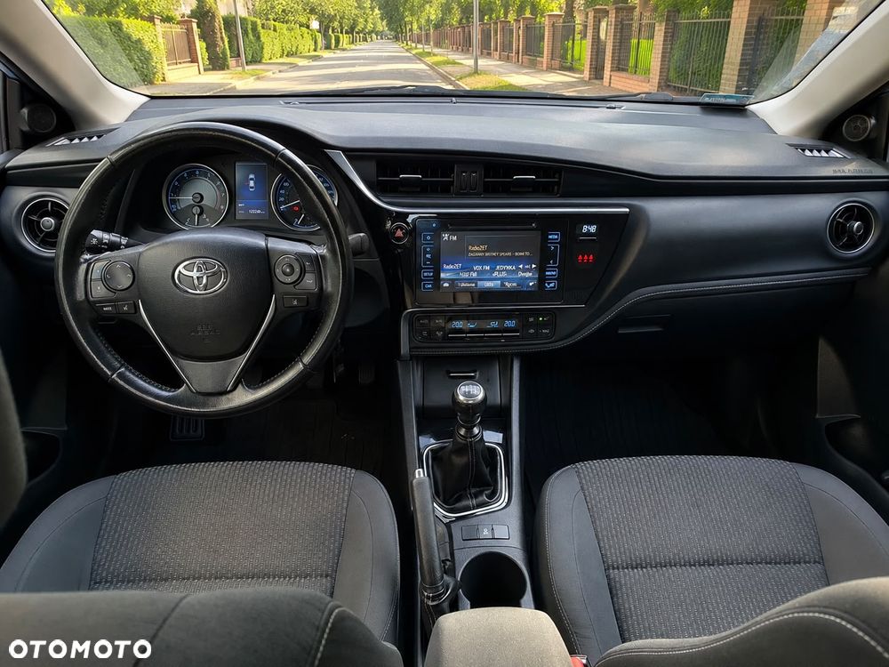 Toyota Corolla 1.6 Comfort - 7