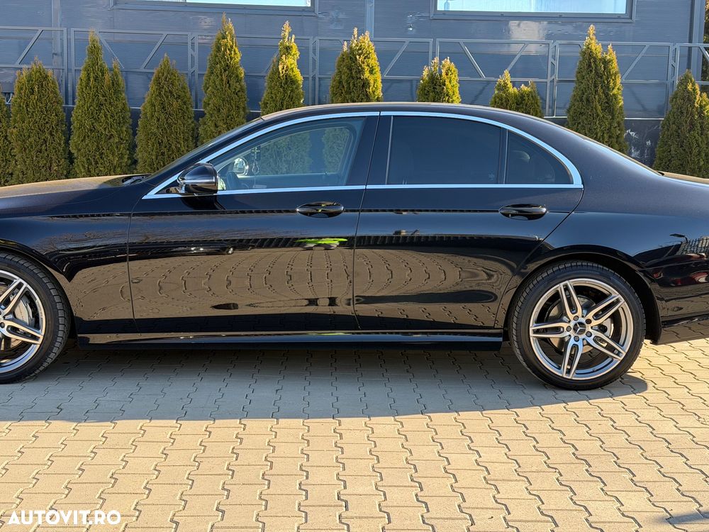 Mercedes-Benz E - 12