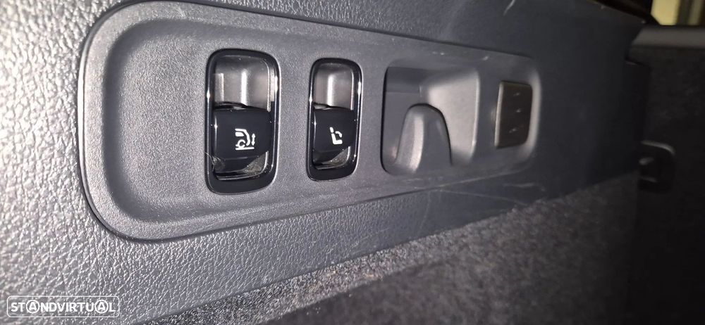 Mercedes-Benz GLC 300 e 4Matic - 21