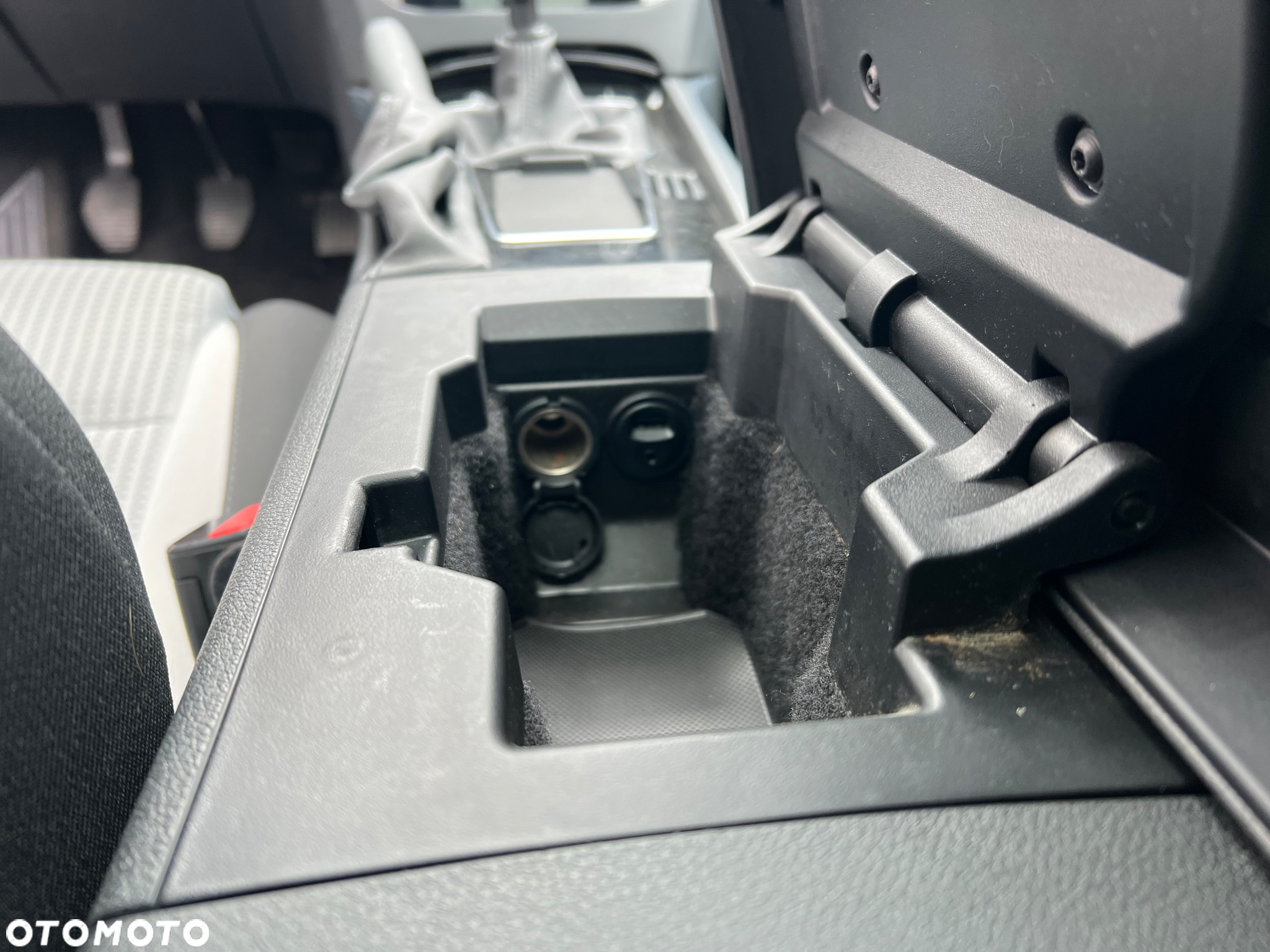 Peugeot 508 SW HDi FAP 140 Family - 25