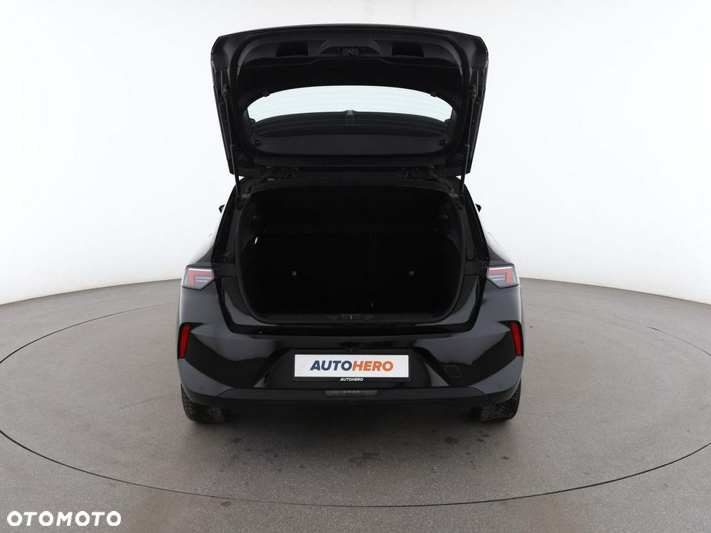 Opel Astra 1.2 Turbo Edition - 20