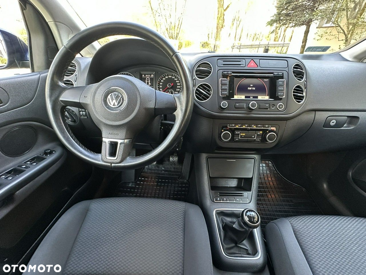 Volkswagen Golf Plus - 27