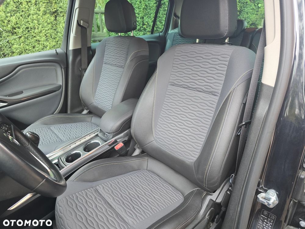 Opel Zafira C Tourer 11-16 - 7