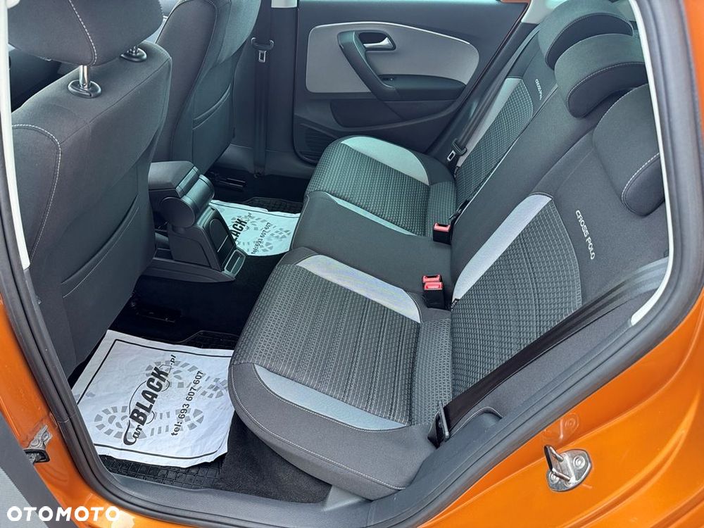 Volkswagen Polo Cross 1.0 - 18
