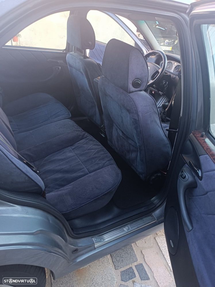 Lancia Lybra 1.9 JTD LX - 5