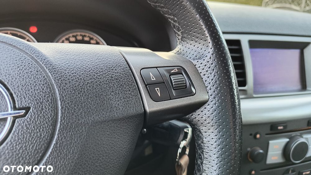 Opel Vectra 1.9 CDTI Elegance - 30