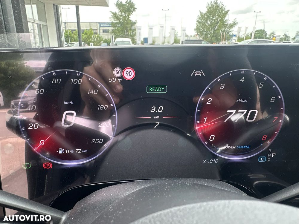 Mercedes-Benz GLB 220 4MATIC - 14