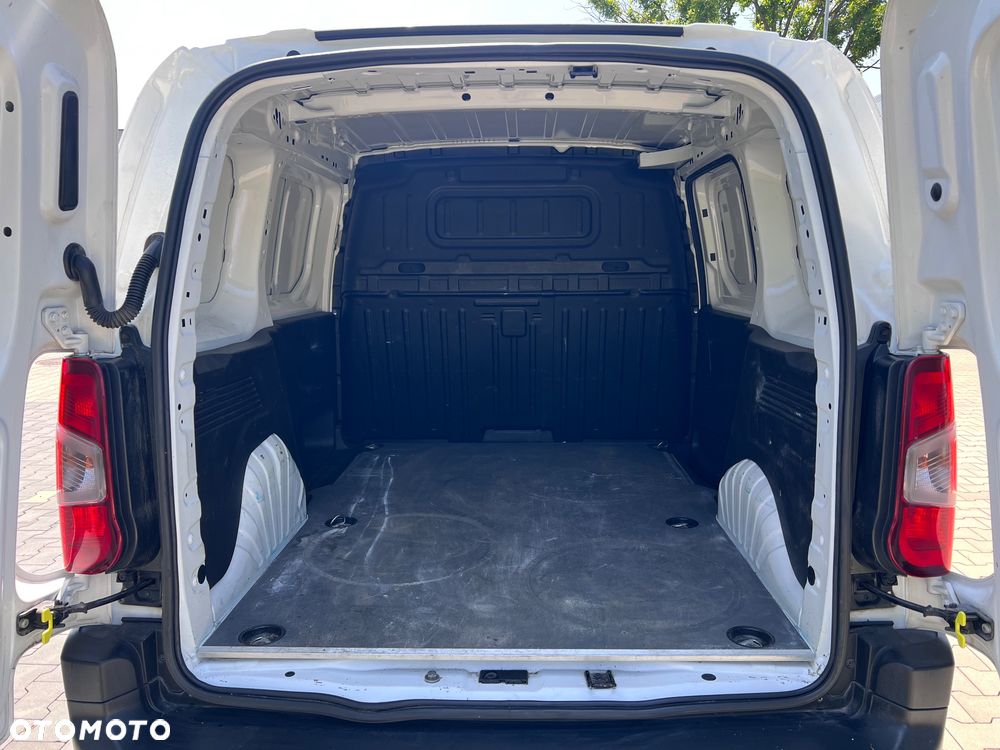 Toyota Proace City - 10