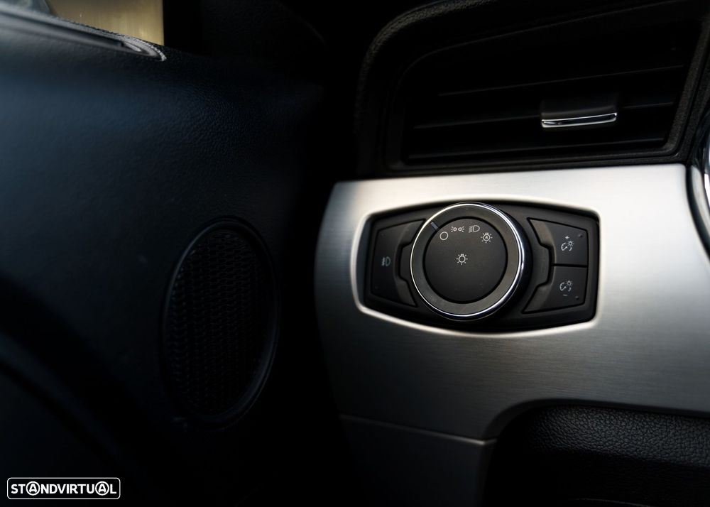 Ford Mustang 2.3 Eco Boost Aut. - 30