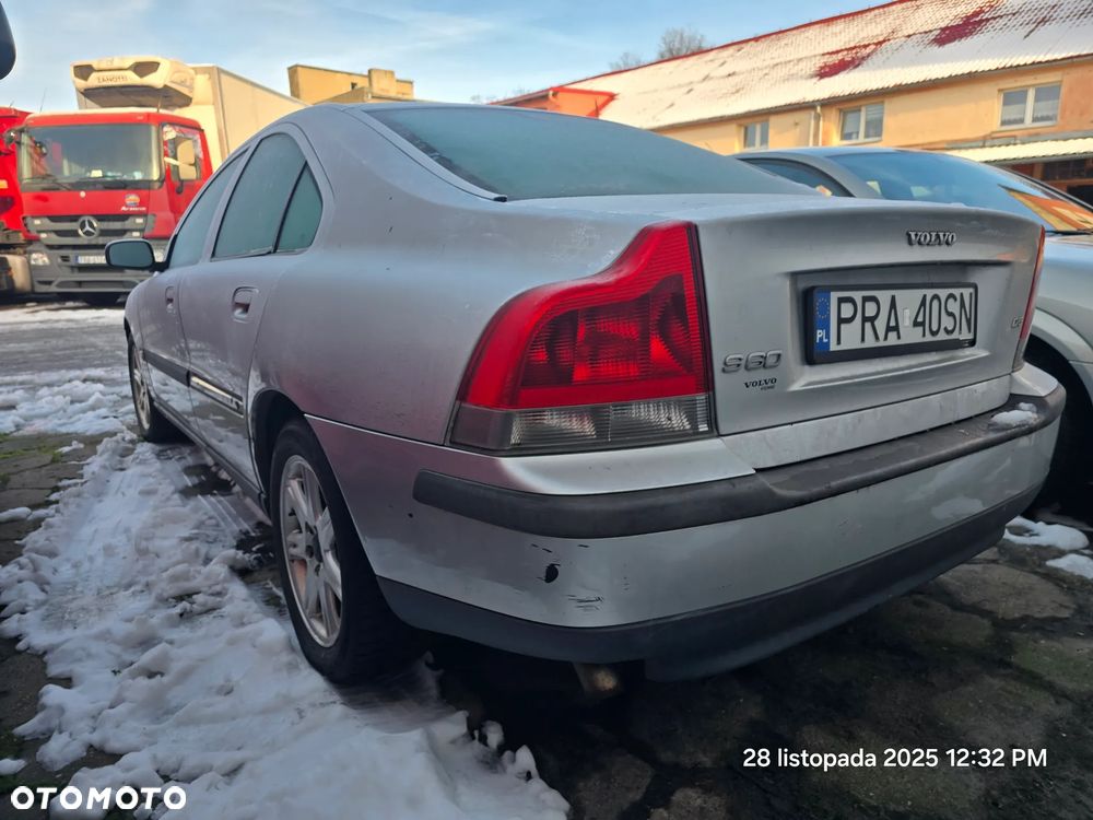 Volvo S60 D5 - 4