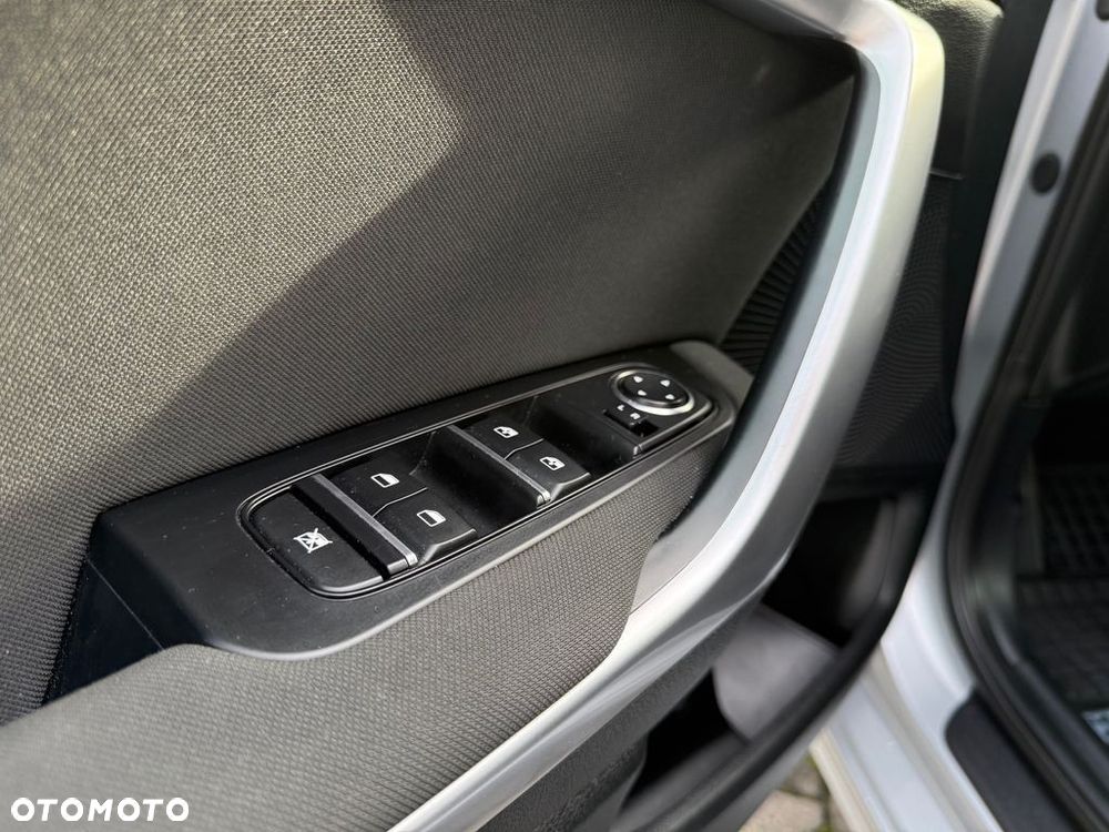 Kia Ceed 1.5 T-GDI M DCT - 14