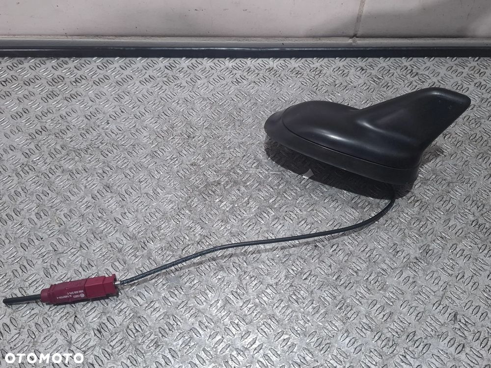 Antena dachowa Skoda Superb II lift 2,0 TDi 2014 rok nr 3C0035507M - 2