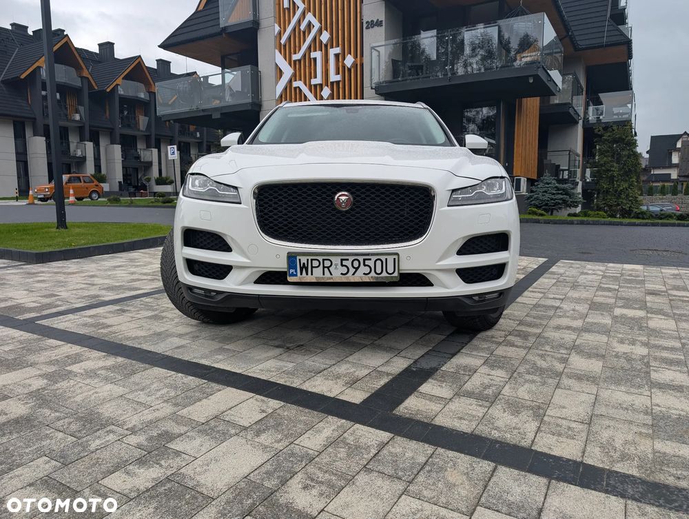 Jaguar F-Pace 2.0 i4D AWD Prestige - 3