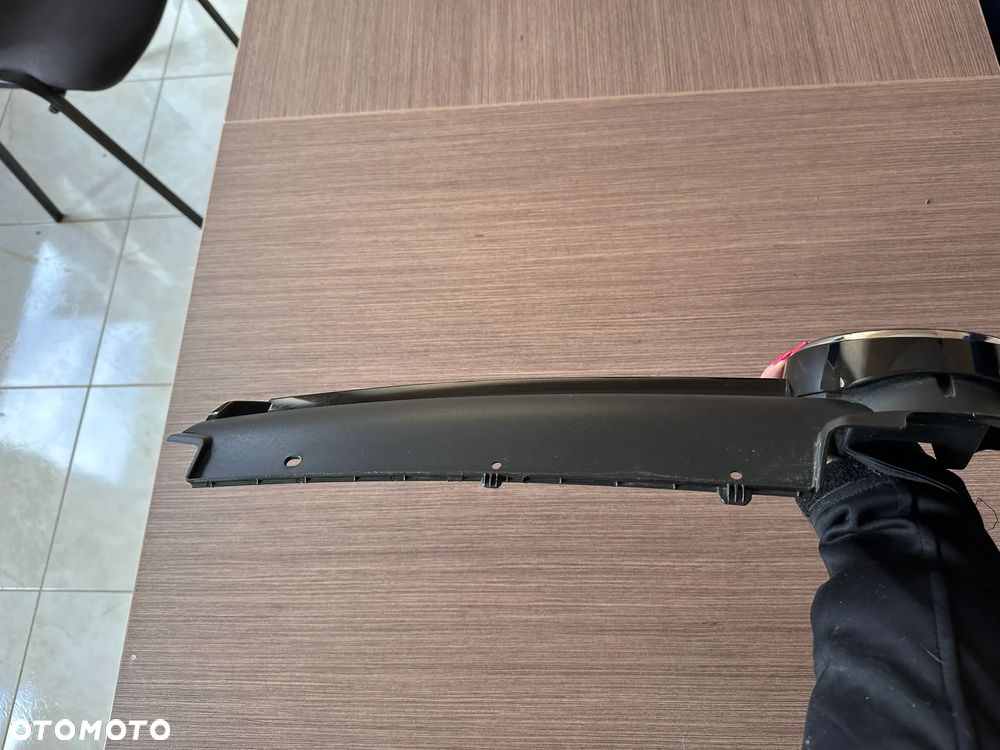 Grill Atrapa VW Golf VII 7 Lift 5G0853653Q - 13