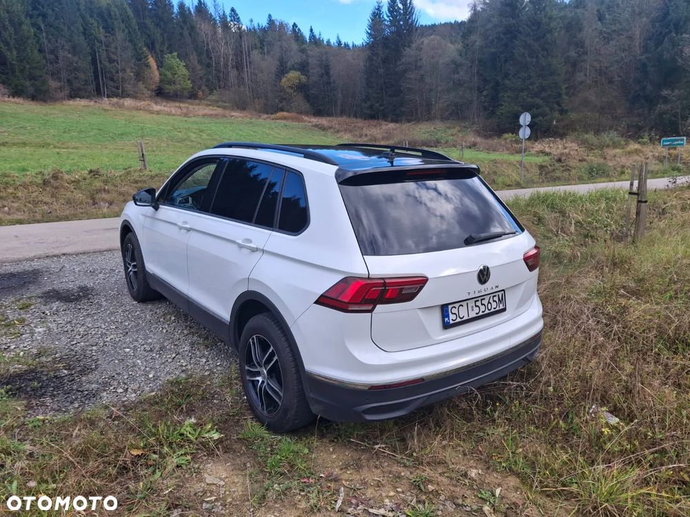 Volkswagen Tiguan 2.0 TSI 4Mot Life DSG - 4