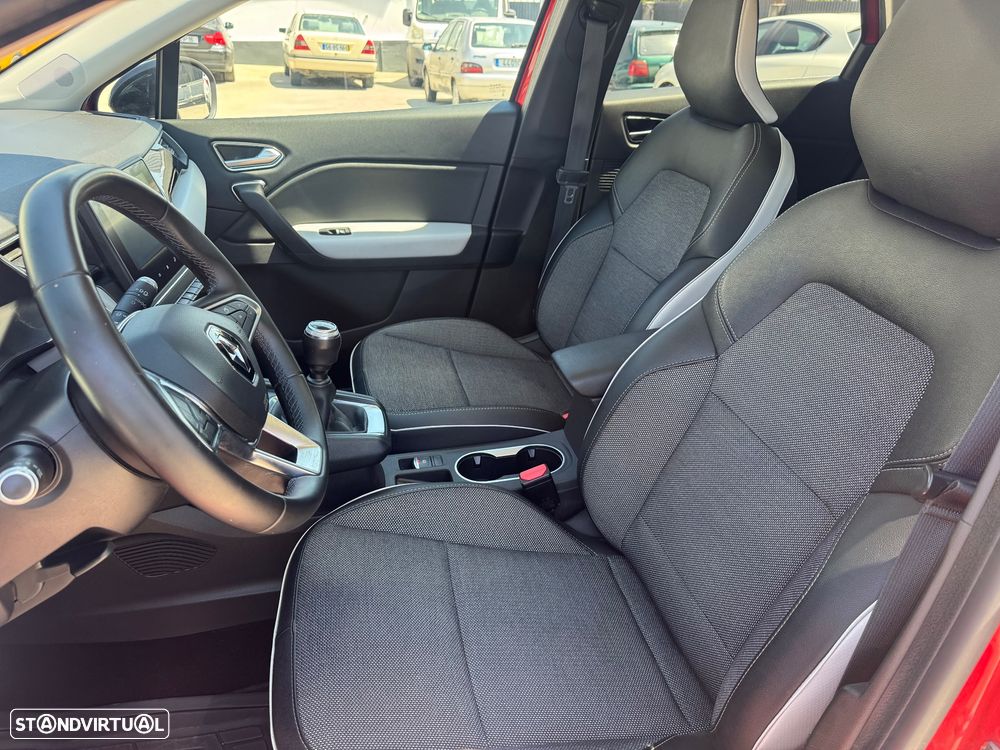 Renault Captur - 9