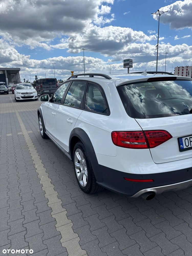 Audi A4 Allroad - 2